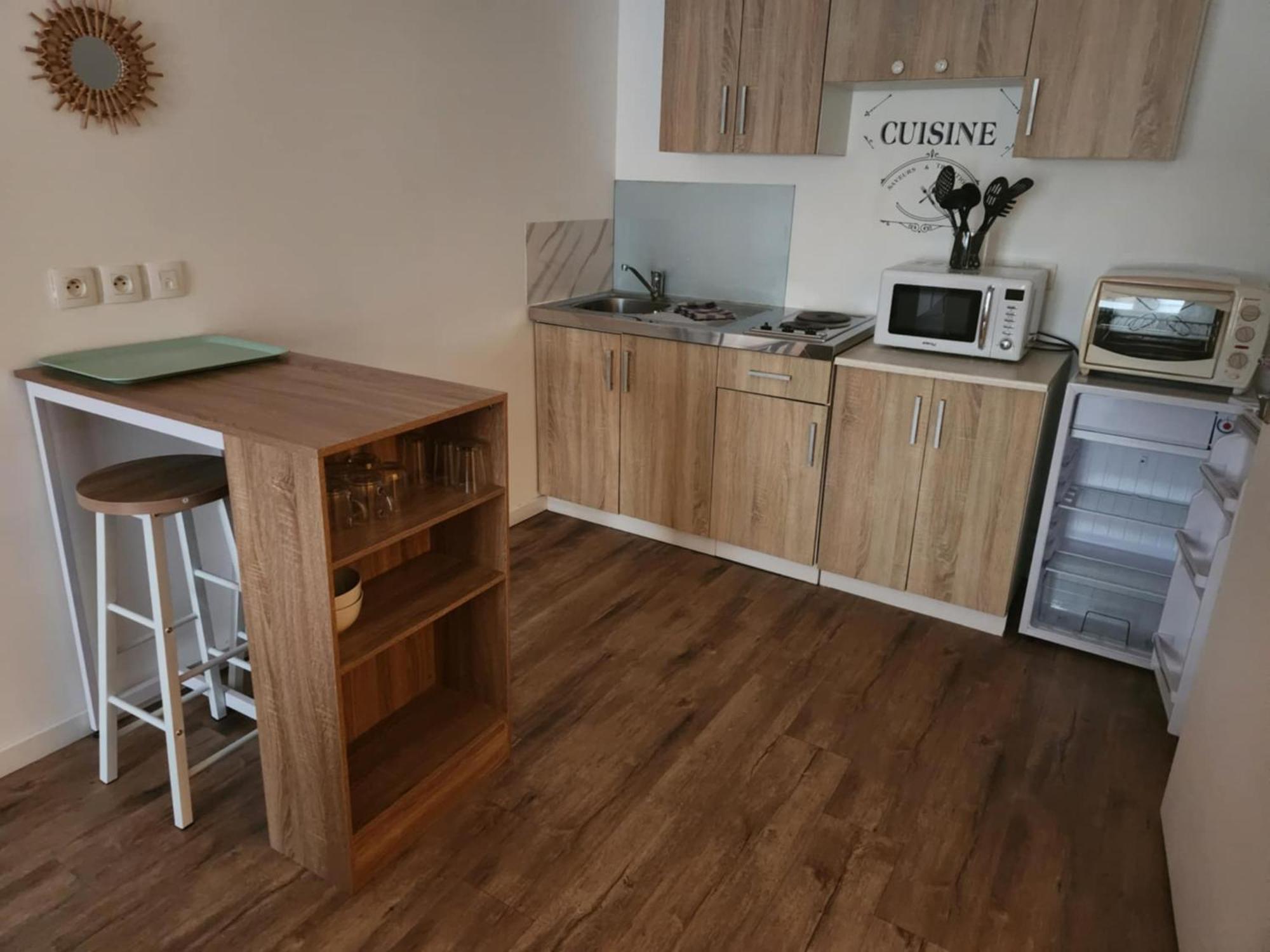 Studio Avec Terrasse Troarn Εξωτερικό φωτογραφία
